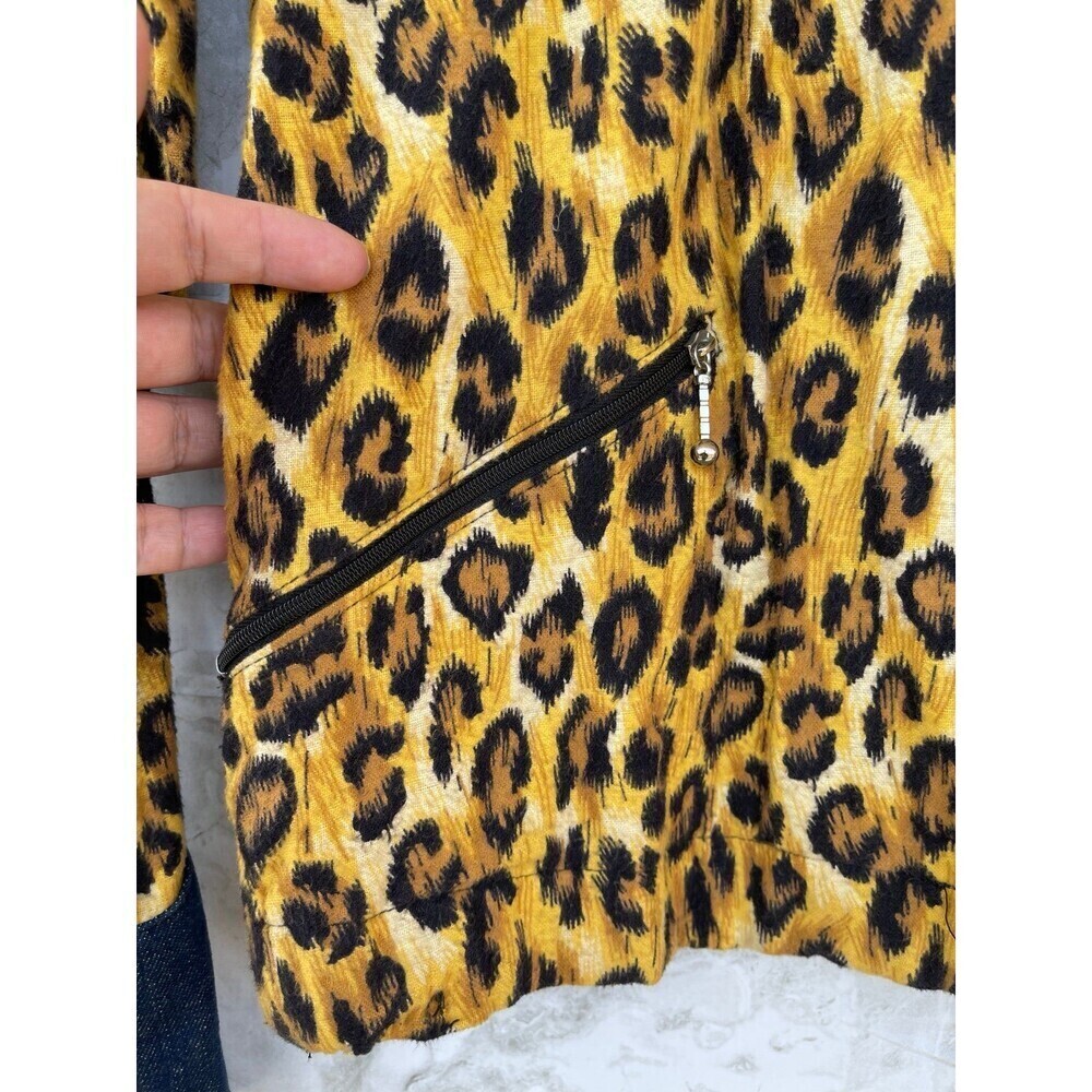 Archival Parachute Harry Parnass Nicola
Pelly Leopard Print Bomber Jacket w/ Den - Picture 8 of 14